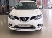 Bán Nissan X trail đời 2017, màu trắng