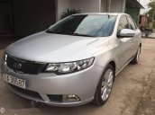 Cần bán Kia Forte 2012, màu bạc