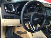 Kia Sedona giá ưu đãi hấp dẫn