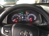 Cần bán xe Toyota Land Cruiser Prado VX năm 2018, màu trắng, nhập khẩu