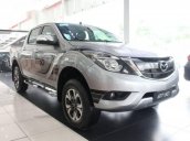 Cần bán xe Mazda BT 50 đời 2017, màu bạc