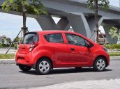 Bán xe Chevrolet Spark sản xuất 2018, màu đỏ, 299tr