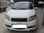 Bán xe Chevrolet Aveo LT 2014, màu trắng số sàn, 306tr