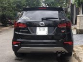 Bán Hyundai Santa Fe sản xuất 2017, màu đen như mới