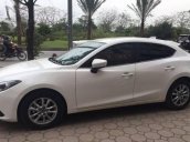 Bán Mazda 3 2017, màu trắng 