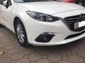 Bán Mazda 3 2017, màu trắng 