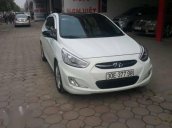 Bán Hyundai Accent 1.4AT 2015, màu trắng