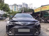 Cần tiền nên bán Camry 2.0E 2015 đen tự động, xe đẹp như mới