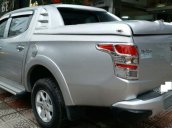 Bán Mitsubishi Triton 2.5 AT đời 2015, màu bạc số tự động giá cạnh tranh