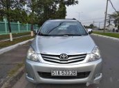 Bán Toyota Innova G đời 2009, màu bạc 