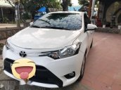 Cần bán xe Toyota Vios sản xuất 2016, màu trắng xe gia đình, giá tốt