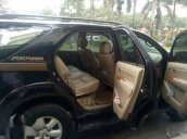 Cần bán xe Toyota Fortuner đời 2010, màu đen, xe nhập