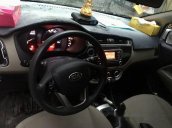 Bán Kia Rio đời 2016, màu trắng đẹp như mới