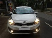 Bán Kia Rio đời 2016, màu trắng đẹp như mới