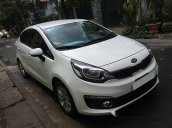 Bán Kia Rio đời 2016, màu trắng đẹp như mới