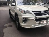 Cần bán xe Toyota Fortuner AT năm 2017, màu trắng, nhập khẩu nguyên chiếc