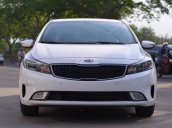 Bán Kia Cerato 2018, khuyến mãi tưng bừng mùa World Cup, giao xe ngay