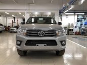 Bán xe Toyota Hilux đời 2017, giá chỉ 673 triệu