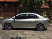 Bán Toyota Vios đời 2010, màu bạc