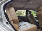 Bán lại xe Toyota Fortuner đời 2013, màu bạc chính chủ