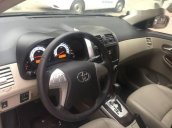 Bán xe Toyota Corolla altis đời 2011, màu đen chính chủ, giá 582tr