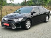 Bán ô tô Toyota Camry đời 2015, màu đen số tự động