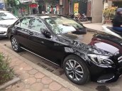 Bán Mercedes C300 đời 2018, màu đen