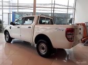 Cần bán Ford Ranger đời 2017, màu trắng, nhập, giá chỉ 619 triệu