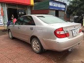 Cần bán lại xe Toyota Camry đời 2003