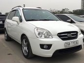 Chính chủ cần bán xe Kia Carens đời 2011, màu trắng