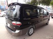 Cần bán xe Hyundai Starex đời 2005, màu đen, xe nhập