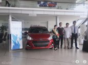 Hyundai Grand i10 1.0 MT 2018. Hỗ trợ vay vốn 85% giá trị xe, Hotline đặt xe: 0948.94.55.99 - 0935.90.41.41