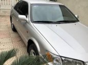 Bán xe Toyota Camry đời 2000, màu bạc