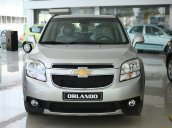 Bán xe Chevrolet Orlando đời 2018, màu bạc 