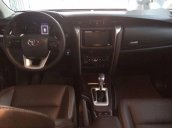 Bán ô tô Toyota Fortuner 2.7 đời 2017, màu đen, xe nhập 