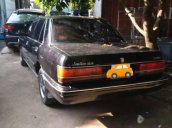 Bán lại xe Toyota Crown 2.8 MT đời 1981 xe gia đình