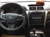 Auto bán Toyota Camry 2.5Q AT đời 2015, màu đen