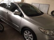 Chính chủ bán xe Toyota Corolla altis đời 2011, màu bạc