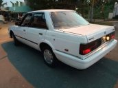 Bán xe Toyota Camry đời 1990, màu trắng, nhập khẩu