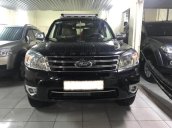 Cần bán Ford Everest năm 2013, màu đen máy dầu chạy lướt