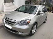 Chính chủ bán lại xe Honda Odyssey đời 2005, màu bạc