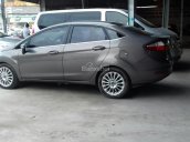 Cần bán Ford Fiesta Titanium năm 2015, màu nâu