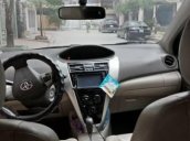 Bán xe Toyota Vios 2011, màu bạc chính chủ