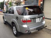 Bán Toyota Fortuner đời 2009, màu bạc