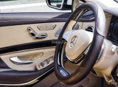 Cần bán xe Mercedes S600 Maybach năm 2016, màu trắng, nhập khẩu nguyên chiếc