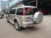 Bán xe Ford Everest 2.5MT đời 2015 chính chủ