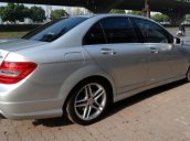 Bán Mercedes 3.0 V6 AT đời 2012, màu bạc, xe nhập