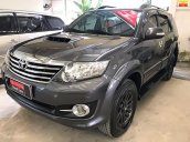 Cần bán lại xe Toyota Fortuner G đời 2015, màu xám