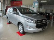 Toyota Innova 2.0E 2018, màu bạc, giao xe ngay, ưu đãi tốt nhất tại Toyota Hùng Vương