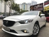 Cần bán Mazda 6 2.0 AT đời 2015, màu trắng, giá tốt